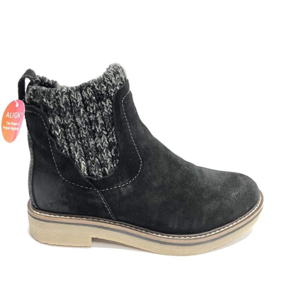 Comfortiva Women’s Rawnie, Black Ankle Booties, Size 6W